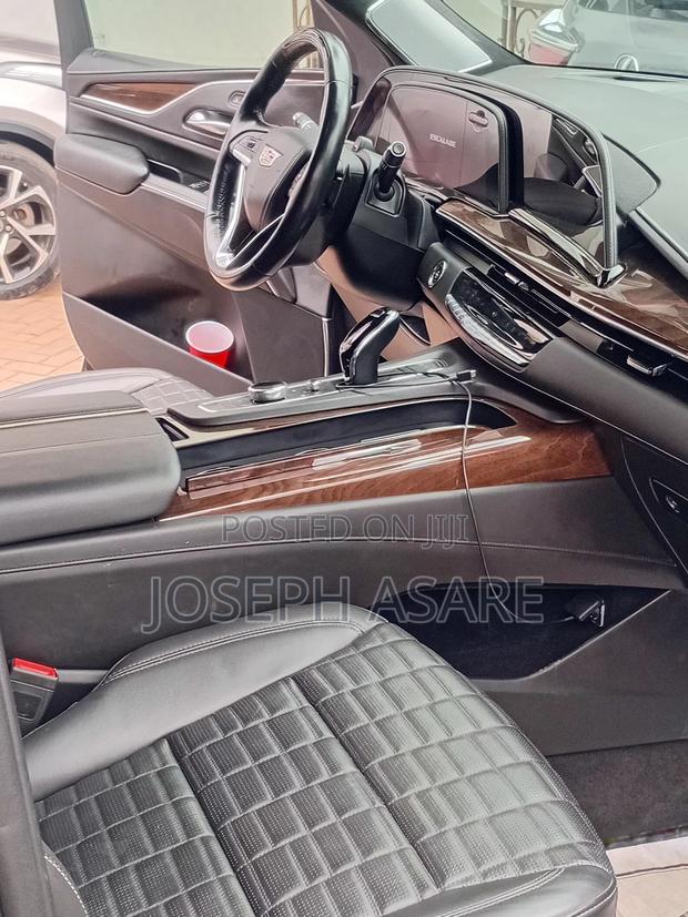 Cadillac Escalade 2023 Black