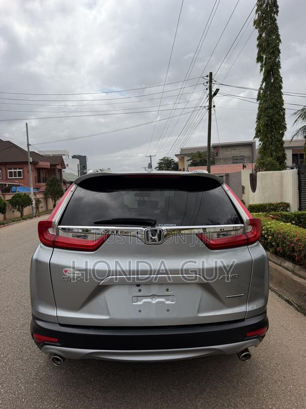 Honda CR-V Touring AWD 2019 Silver