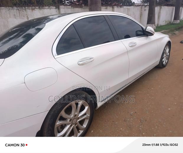Mercedes-Benz C300 2016 White