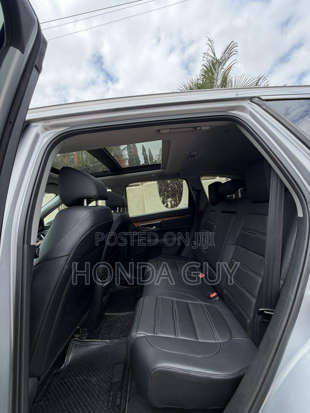 Honda CR-V Touring AWD 2018 Silver