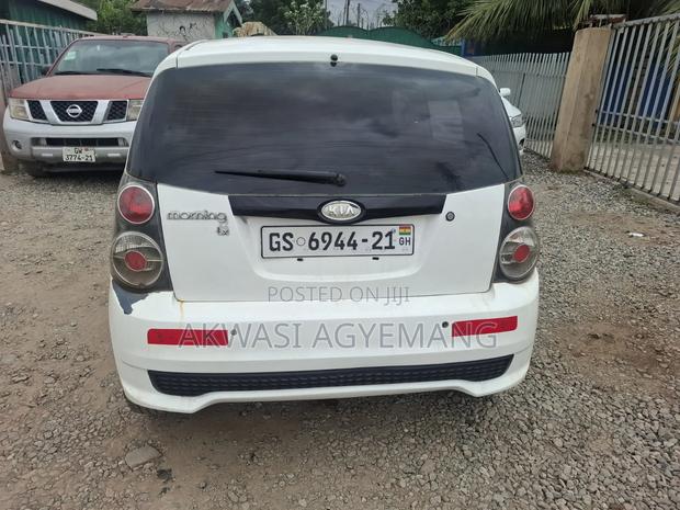 Kia Morning 2010 White
