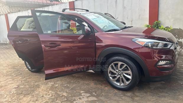 Hyundai Tucson SE AWD 2017 Burgundy