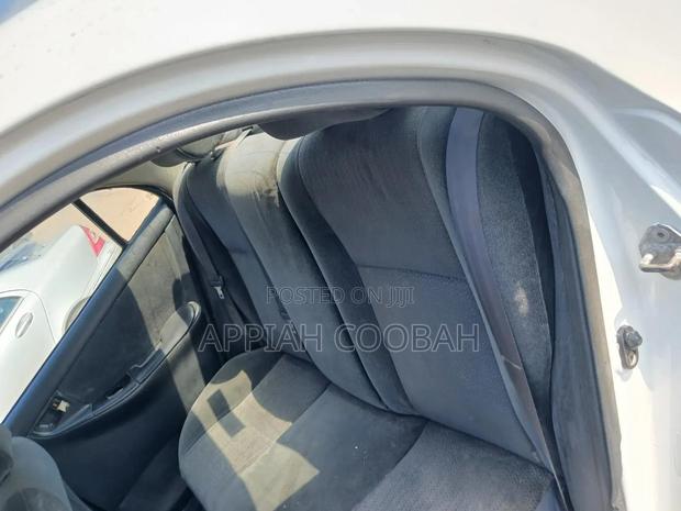 Toyota Corolla 2007 White