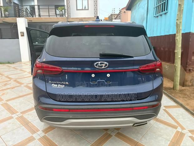 Hyundai Santa Fe SEL 2021 Gray