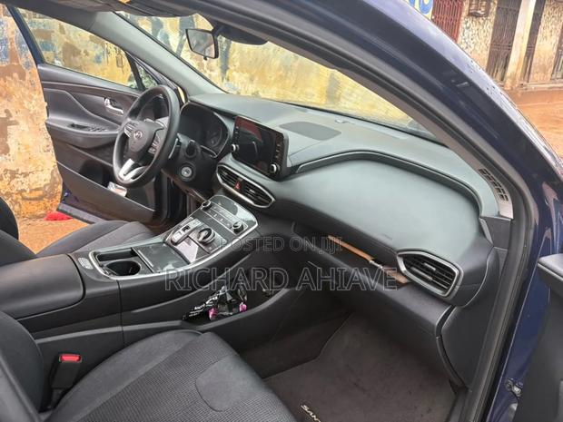 Hyundai Santa Fe SEL 2021 Gray