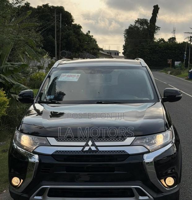 Mitsubishi Outlander 2019 Black