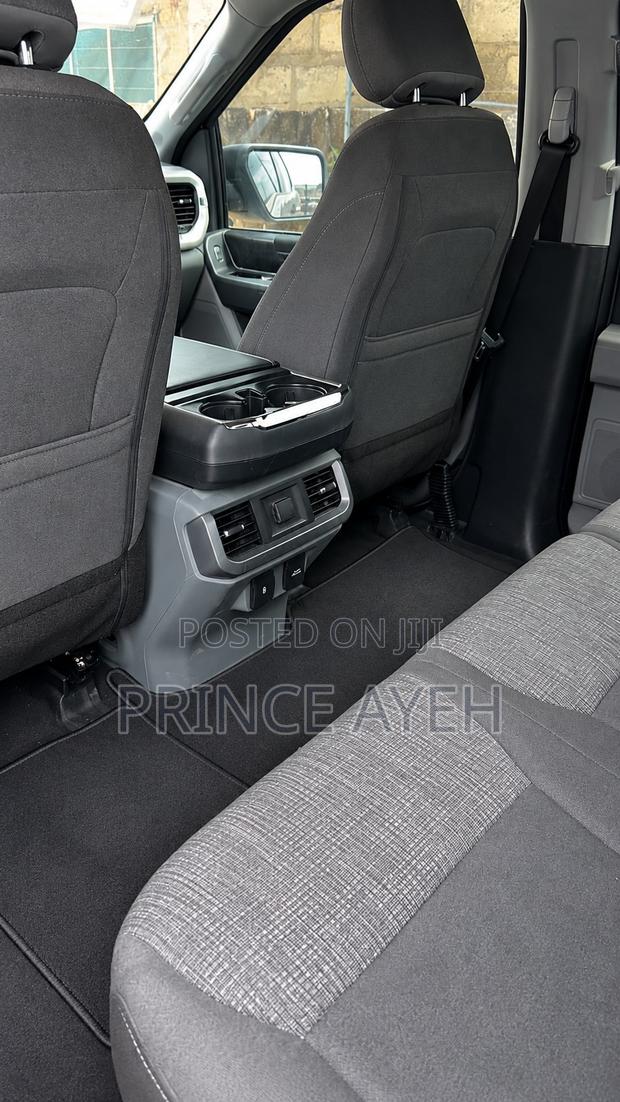 Ford F-150 XLT 2021 Gray