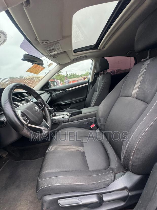 Honda Civic EX-L 4dr Sedan (1.5L 4cyl) 2017 Silver