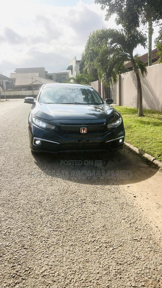 Honda Civic Touring 4dr Sedan (1.5L 4cyl) 2017 Gray