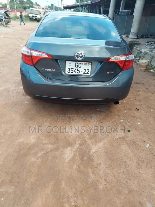 Toyota Corolla 2016 Gray