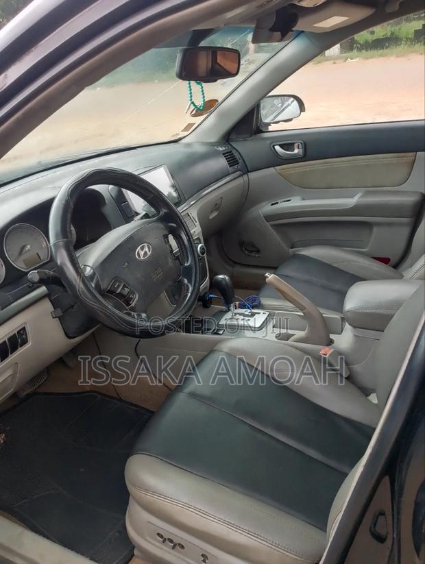 Hyundai Sonata 2011 Black