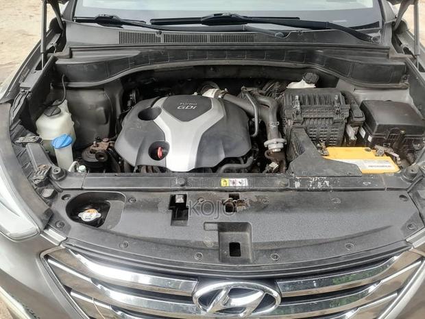 Hyundai Santa Fe 2015