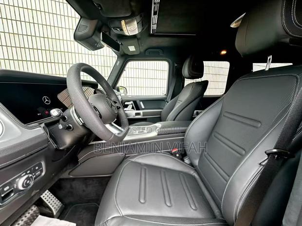 New Mercedes-Benz G-Class 2025 Black