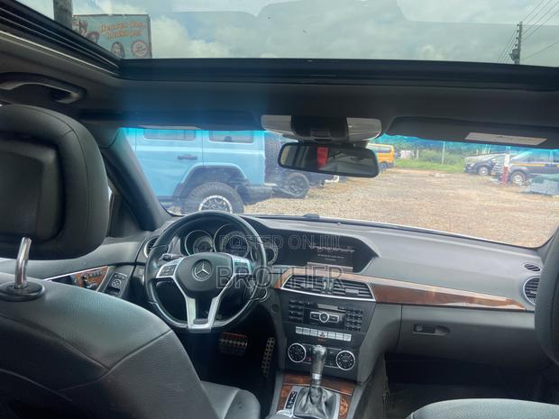Mercedes-Benz C250 2014 White
