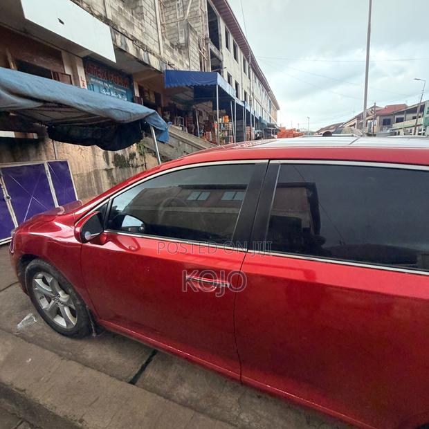Toyota Venza 2011 Red