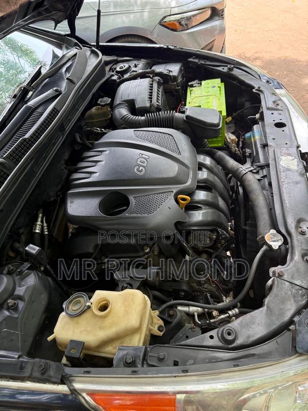 Hyundai Sonata 2013 Black