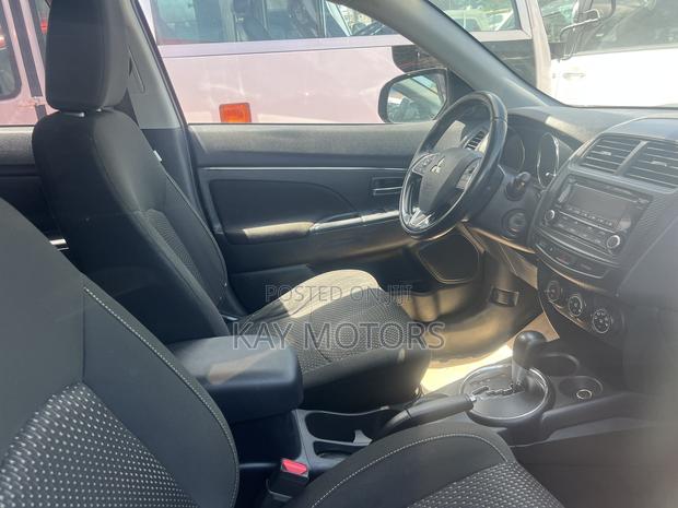 Mitsubishi Outlander 2.4 PHEV AWD 2016 Red