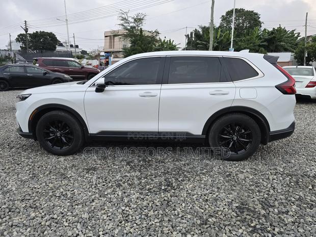 Honda CR-V 2024 White