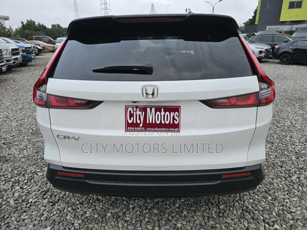 Honda CR-V 2024 White