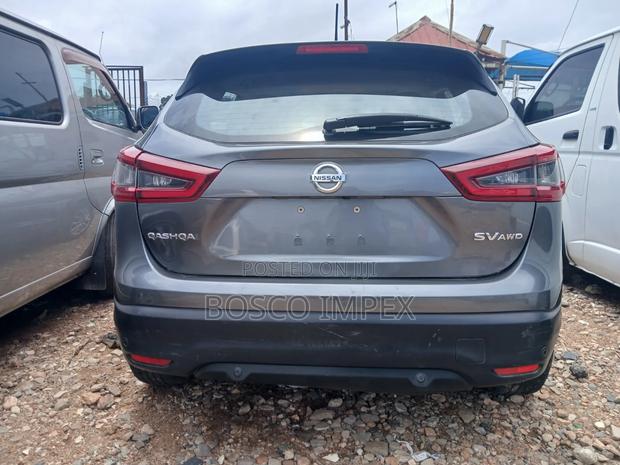 Nissan Qashqai 2023 Gray