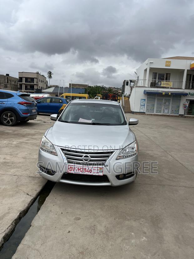 Nissan Sentra SL 4dr Sedan (1.8L 4cyl CVT) 2015 Silver