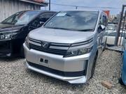 Toyota Voxy 2016 Silver for sale