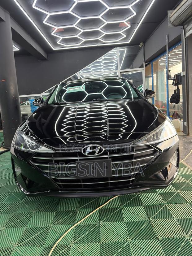 Hyundai Elantra SEL 2020 Black