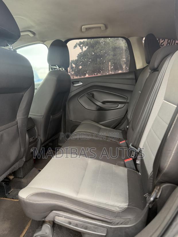 Ford Escape SE 4dr SUV (1.6L 4cyl Turbo 6A) 2014 Black