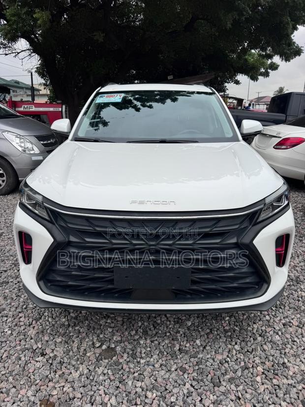 Car 2022 White