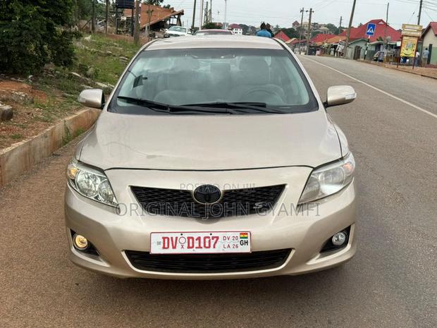 Toyota Corolla 2008 Silver