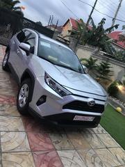 Toyota RAV4 XLE FWD 2019 Silver for sale