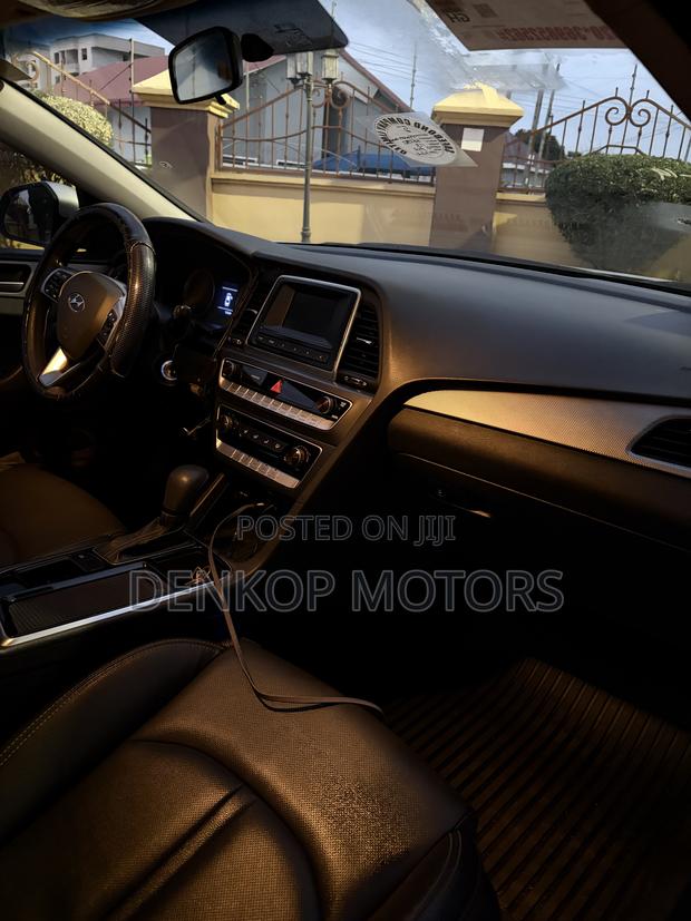 Hyundai Sonata SE 2019 Silver