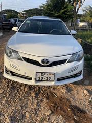 Toyota Camry 2014 White for sale