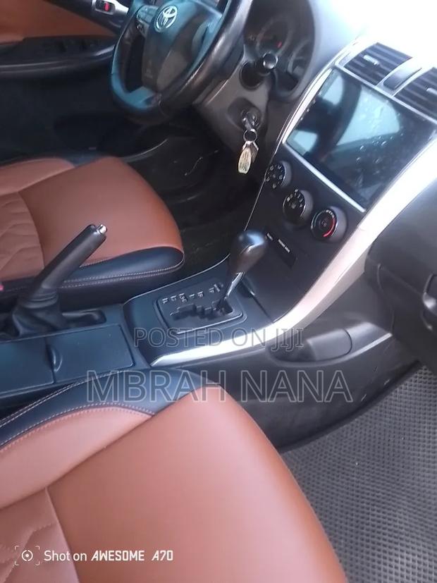 Toyota Corolla 2016 Silver