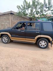Isuzu Trooper 1999 Gold for sale