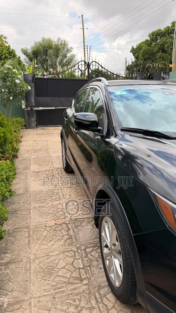 Nissan Qashqai 2018 Black