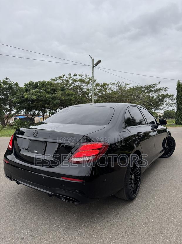 Mercedes-Benz E350 2020 Black