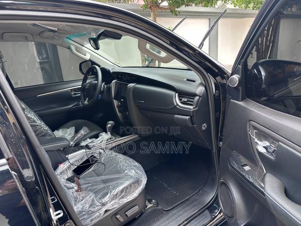 New Toyota Fortuner 2025 Black