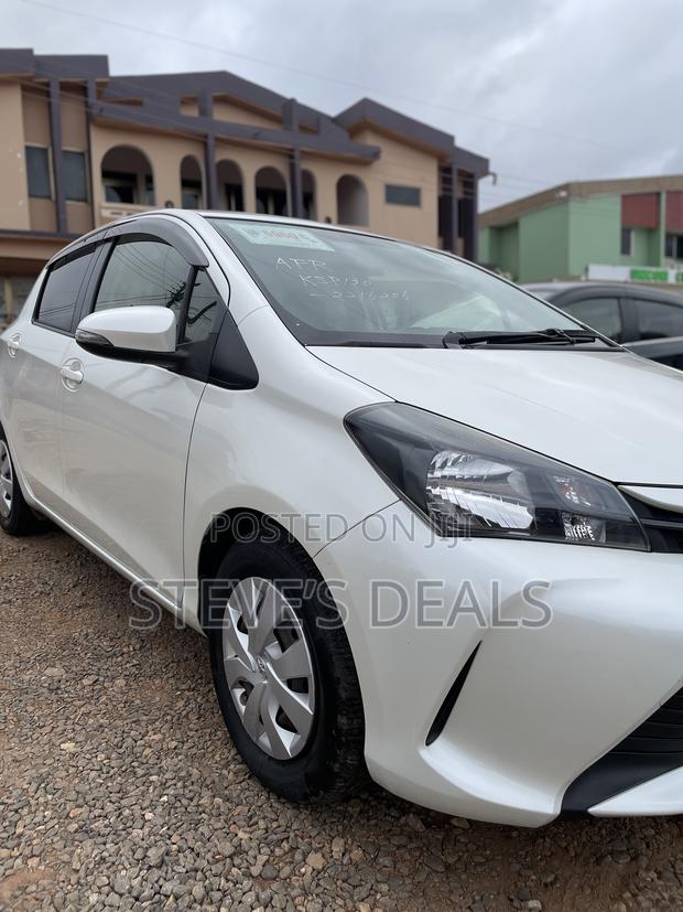 Toyota Vitz 1.3 FWD 5dr 2015 White