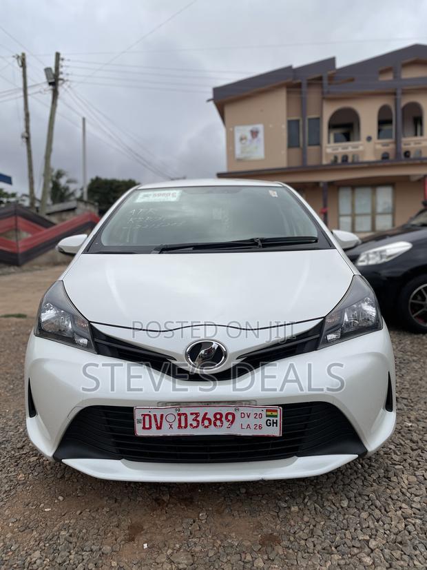 Toyota Vitz 1.3 FWD 5dr 2015 White