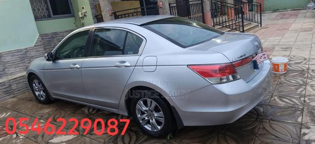Honda Accord 2012 Silver