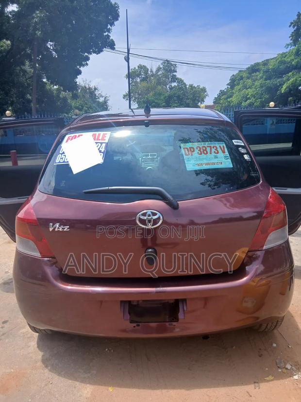 Toyota Vitz 2012 Gray