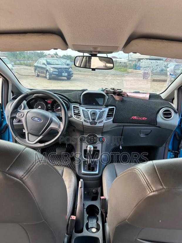 Ford Fiesta 2017 Blue