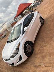Hyundai Elantra SE Sedan FWD (1.8L 4cyl 6M) 2016 White for sale