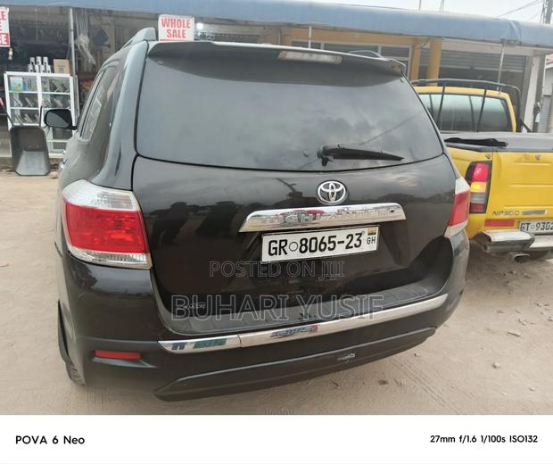 Toyota Highlander 2012 Black