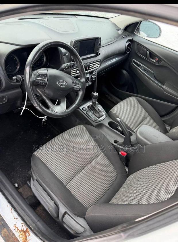 Hyundai Kona 2019 White