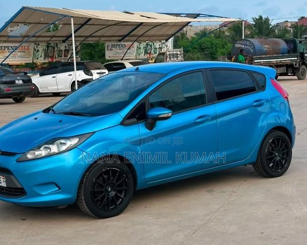Ford Fiesta 2017 Blue