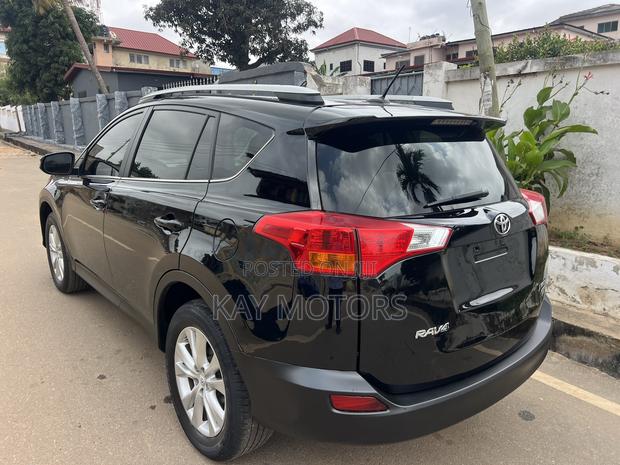 Toyota RAV4 Limited AWD (2.5L 4cyl 6A) 2016 Black