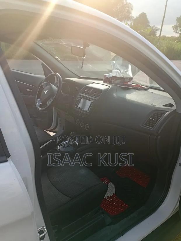 Mitsubishi Outlander Sport 2017 White