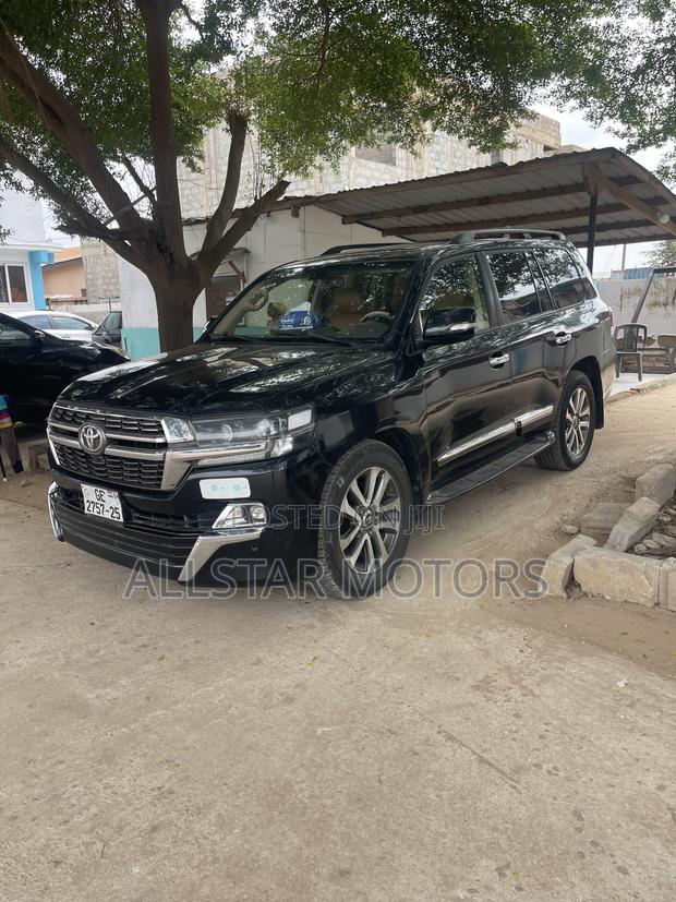 Toyota Land Cruiser 4.5 V8 DSL 2015 Black